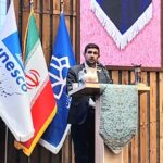 دانشگاه نماد دفاع از حریم معماری باشد