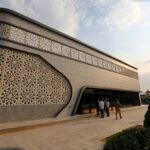 پردیس سینمایی زرقان با معماری ایرانی