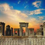 رازهای معماری تخت جمشید؛ از جادوی عدد پی تا سیستم تحویه عجیب!