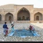کاروانسراها یکی از مهمترین اشکال معماری ایرانی که باعث توسعه مسیرها شدند